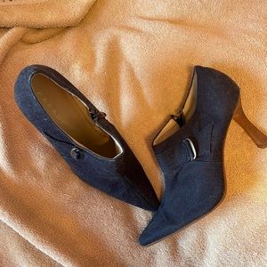 Denim booties!!! Too cute!